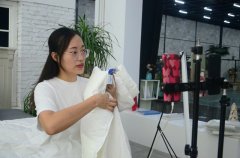 服務“夜”態(tài)，創(chuàng)造商機！英儂魏經(jīng)理如是說